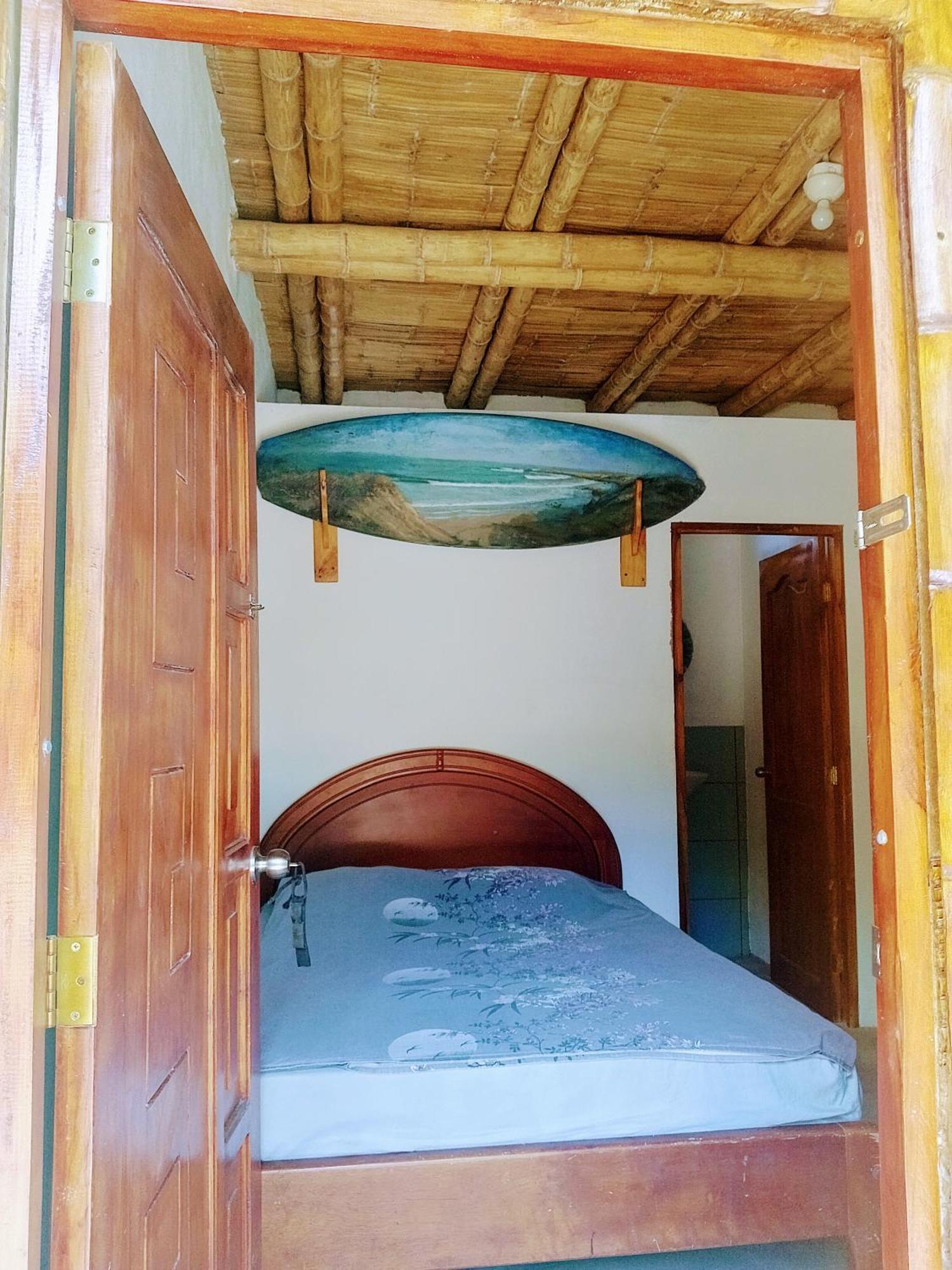 Hostal Puerto Engabao Surf Shelter Habitación foto